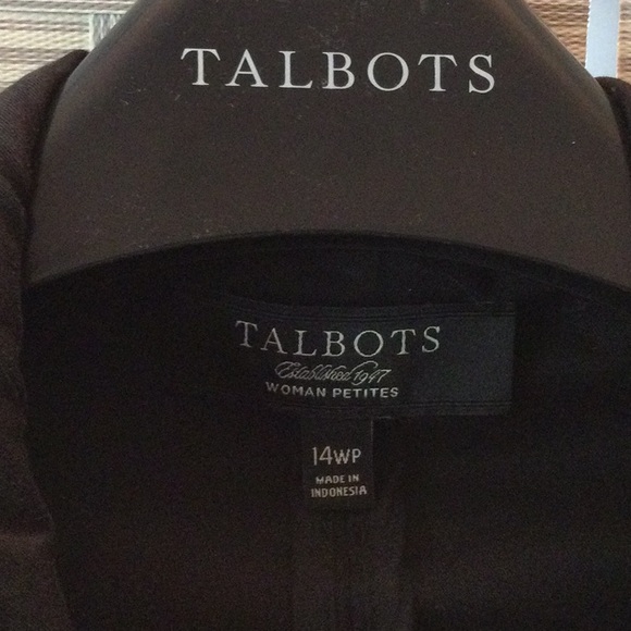 Black Talbots blazer with 3/4 length sleeves. - Picture 2 of 4